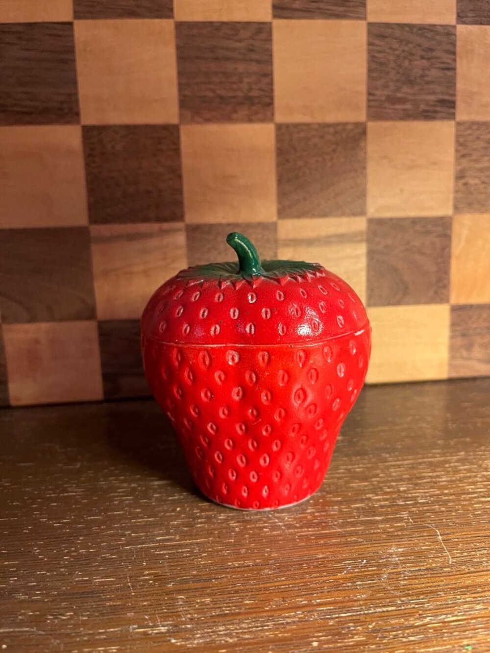 Hazel Atlas Milk Glass Strawberry with Lid A1282
